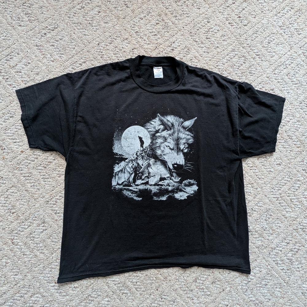 Vintage 90s Wolf Graphic T-shirt Black White Y2K Grunge 2000s Wildlife